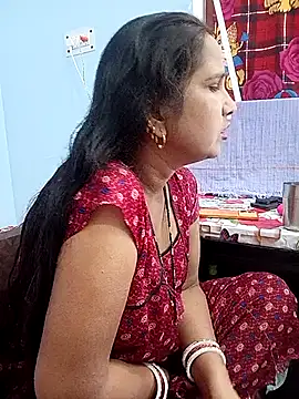 reemacouple007 online show from November 2025 07:35:02 AM