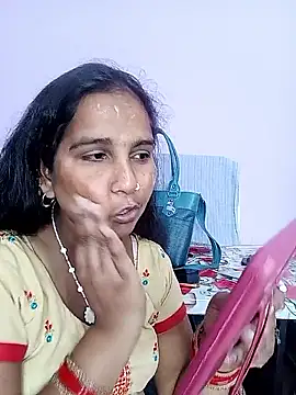 reemacouple007 online show from February 2026 06:32:01 AM