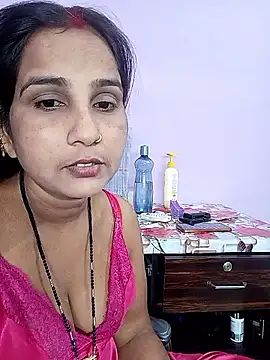 reemacouple007 online show from April 2026 05:32:01 PM