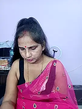 reemacouple007 online show from April 2026 08:04:01 PM