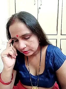 reemacouple007 online show from October 2025 04:57:01 AM