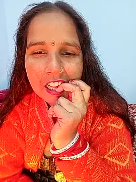 reemacouple007 online show from December 2025 06:17:02 AM