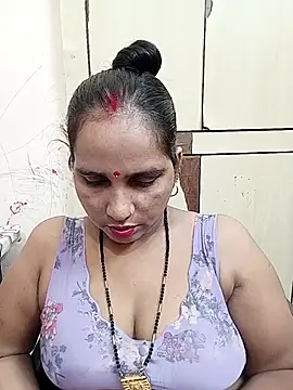 reemacouple007 online show from September 2025 06:48:01 PM