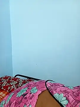 reemacouple007 online show from October 2025 06:01:02 AM