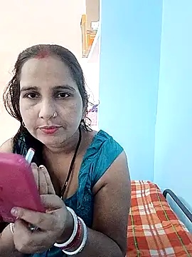 reemacouple007 online show from October 2025 07:29:02 AM