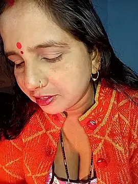 reemacouple007 online show from November 2025 07:51:01 PM