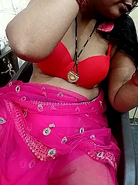 reemacouple007 online show from October 2025 05:14:02 PM
