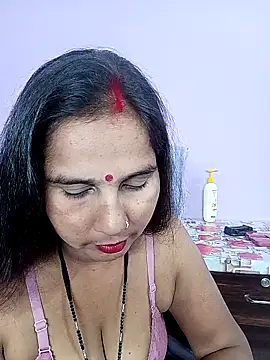 reemacouple007 online show from March 2026 07:32:01 PM