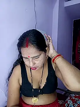 reemacouple007 online show from March 2026 05:09:02 PM