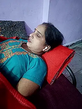 reemacouple007 online show from March 2026 08:46:01 PM