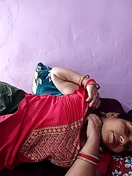 reemacouple007 online show from March 2026 04:45:01 PM