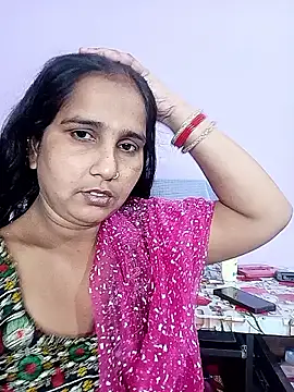 reemacouple007 online show from March 2026 08:06:02 AM