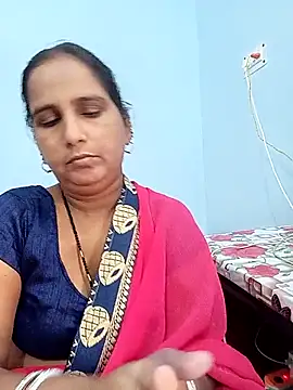 reemacouple007 online show from November 2025 07:45:01 AM