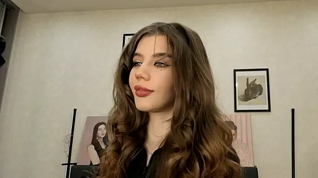 Snapshot of dolly_ll chatting on June 2026 01:23:01 PM dolly ll online show from June 2026 01:23:01 PM