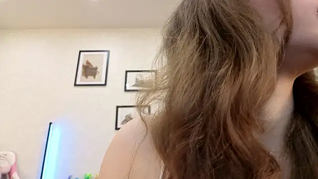 dolly ll online show from October 2025 07:20:02 AM