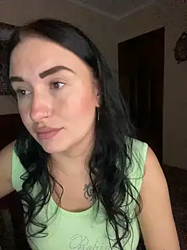 Snapshot of Roxana_Bell chatting on February 2026 06:15:02 PM Roxana Bell online show from February 2026 06:15:02 PM