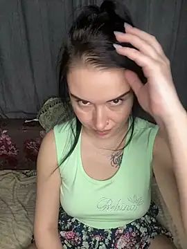 Roxana Bell online show from March 2026 09:46:02 PM