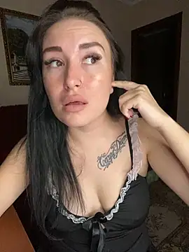 Roxana Bell online show from September 2025 07:53:01 PM