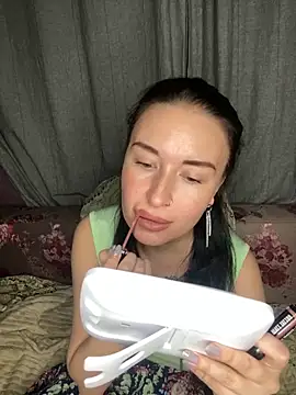 Roxana Bell online show from March 2026 07:36:01 PM