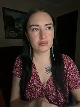 Roxana Bell online show from April 2026 06:12:01 PM