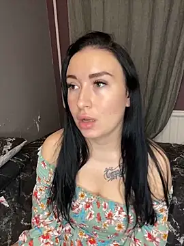 Roxana Bell online show from December 2024 09:51:02 PM