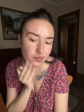 Roxana Bell online show from May 2026 09:38:01 AM