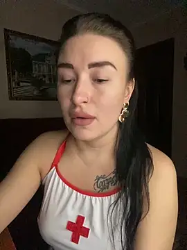 Snapshot of Roxana_Bell chatting on February 2026 03:03:02 PM Roxana Bell online show from February 2026 03:03:02 PM