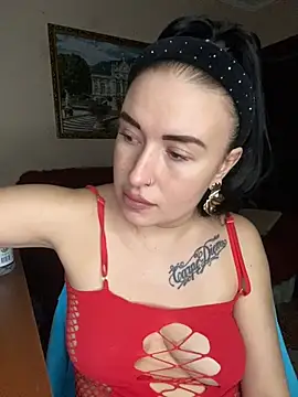 Snapshot of Roxana_Bell chatting on February 2026 03:45:01 PM Roxana Bell online show from February 2026 03:45:01 PM