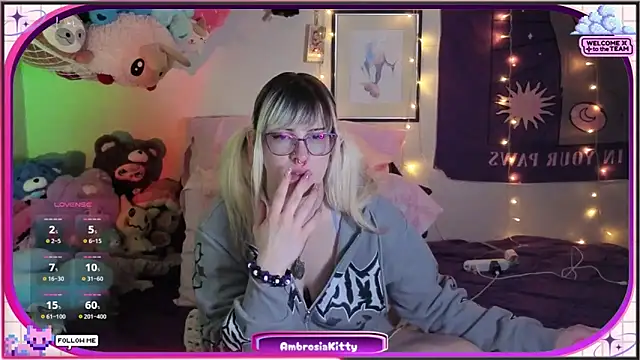 Snapshot of AmbrosiaKitty chatting on February 2026 06:35:02 AM AmbrosiaKitty online show from February 2026 06:35:02 AM