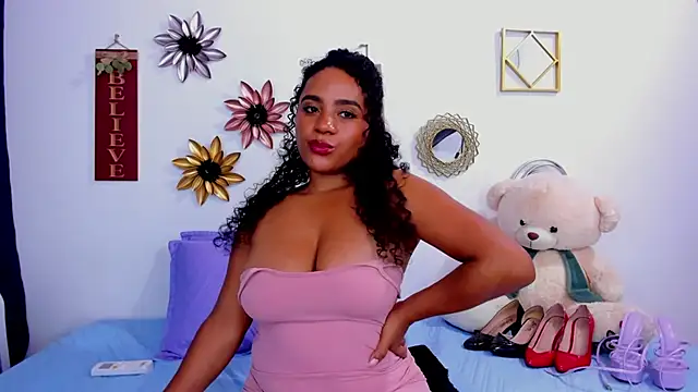 Snapshot of paolitakens chatting on February 2026 08:02:02 AM paolitakens online show from February 2026 08:02:02 AM