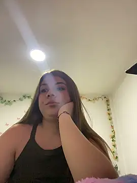 Snapshot of little_tifanny82 chatting on February 2026 08:17:02 PM little tifanny82 online show from February 2026 08:17:02 PM