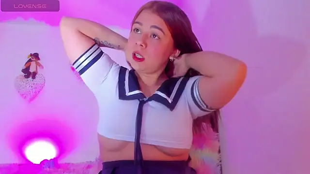 little tifanny82 online show from October 2025 11:36:01 PM