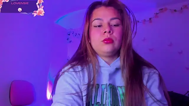 little tifanny82 online show from March 2026 01:49:01 PM