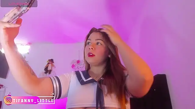 little tifanny82 online show from October 2025 02:49:02 PM