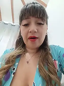 Snapshot of tata_laima__ chatting on May 2026 04:02:02 PM tata laima online show from May 2026 04:02:02 PM