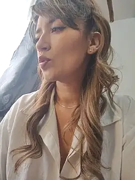 tata laima   online show from January 2026 04:22:02 PM