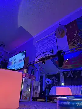 urpuppymoon online show from March 2026 07:38:02 AM