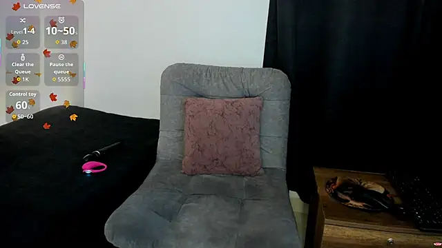 liily moore online show from May 2026 05:22:01 AM