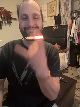 BobbyQ29 online show from March 2026 01:11:01 AM