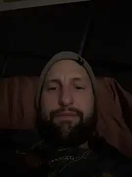 BobbyQ29 online show from February 2026 07:28:02 AM