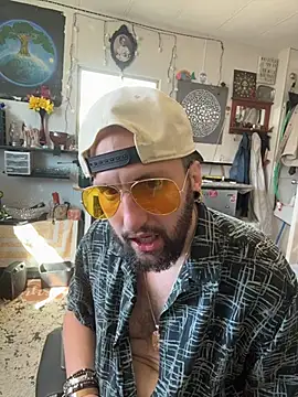 BobbyQ29 online show from February 2026 09:28:01 PM