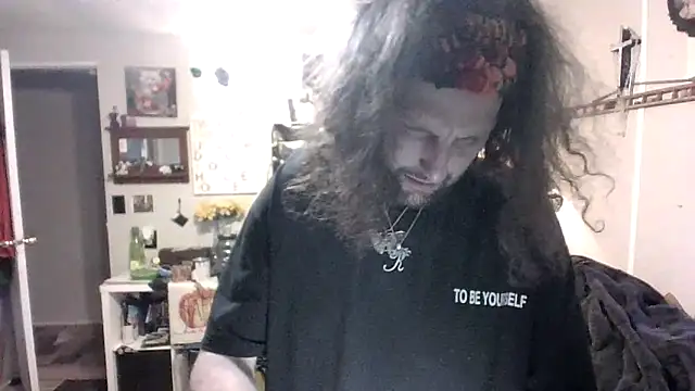 BobbyQ29 online show from December 2025 09:58:01 AM