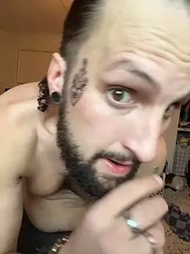 BobbyQ29 online show from February 2026 12:44:01 AM