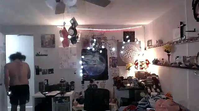 BobbyQ29 online show from January 2026 10:30:02 AM