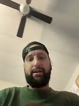 BobbyQ29 online show from April 2026 05:52:02 PM