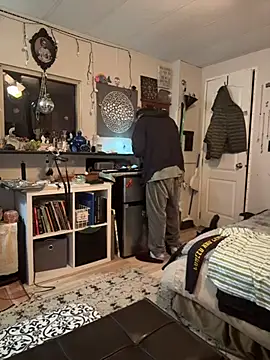 BobbyQ29 online show from February 2026 01:19:01 PM