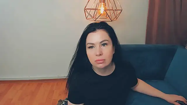 LayaFlow online show from April 2026 07:58:01 AM