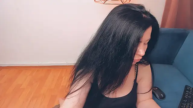 LayaFlow online show from May 2026 07:23:01 AM