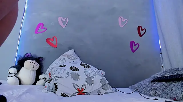 Snapshot of Alexxxholy chatting on February 2026 11:12:01 AM Alexxxholy online show from February 2026 11:12:01 AM