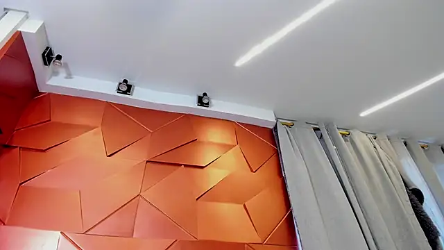 Snapshot of Alexxxholy chatting on March 2025 07:58:02 PM Alexxxholy online show from March 2025 07:58:02 PM